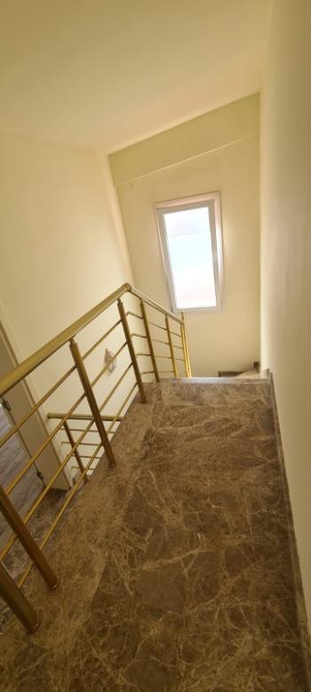 Lefkoşa Yenikent Bölgesinde SATILIK 4+2 VİLLA