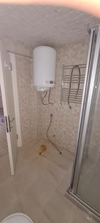 ACIBADEM ÇESAN SİTESİ BAHÇE KATI SATILIK 2+1