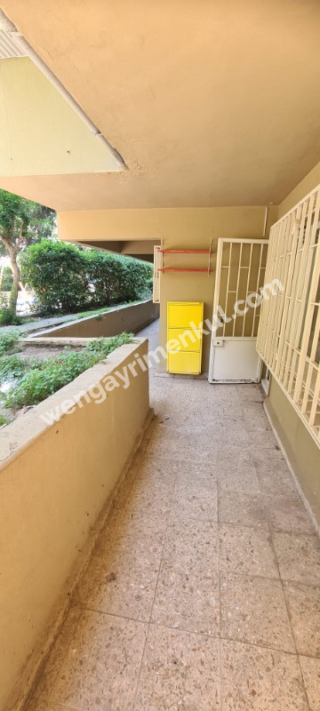 ACIBADEM ÇESAN SİTESİ BAHÇE KATI SATILIK 2+1