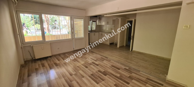 ACIBADEM ÇESAN SİTESİ BAHÇE KATI SATILIK 2+1