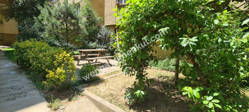 ACIBADEM ÇESAN SİTESİ BAHÇE KATI SATILIK 2+1