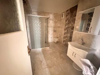 GÜVENAY – ÇORUM BUHARAEVLER – PERŞEMBE PAZARI YAKINI – SATILIK ARA KAT 3+1 DAİRE