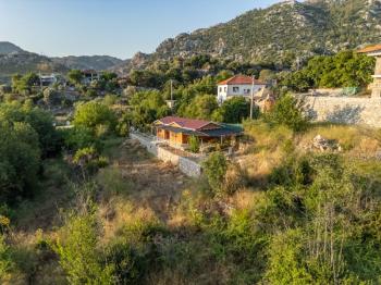 Marmaris Bayır’da doğayla iç içe bir yaşam fırsatı Prefabrik Ev ve Arsası