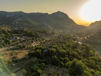 Marmaris Bayır’da doğayla iç içe bir yaşam fırsatı Prefabrik Ev ve Arsası