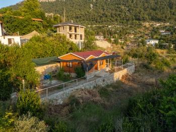 Marmaris Bayır’da doğayla iç içe bir yaşam fırsatı Prefabrik Ev ve Arsası