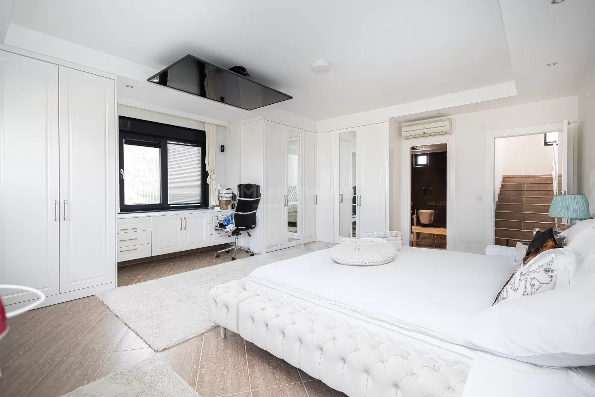 Gorgeous Private Villa In Kargicak