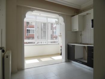 ALİ KAYAN OKULU YAKININDA 2+1 ARAKAT SATILIK DAİRE 