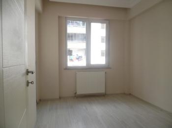 ALİ KAYAN OKULU YAKININDA 2+1 ARAKAT SATILIK DAİRE 