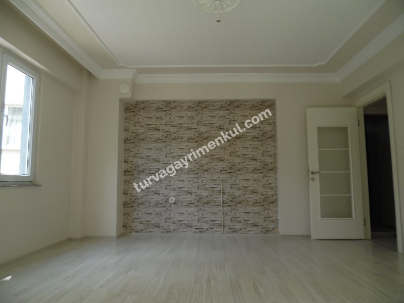 ALİ KAYAN OKULU YAKININDA 2+1 ARAKAT SATILIK DAİRE 