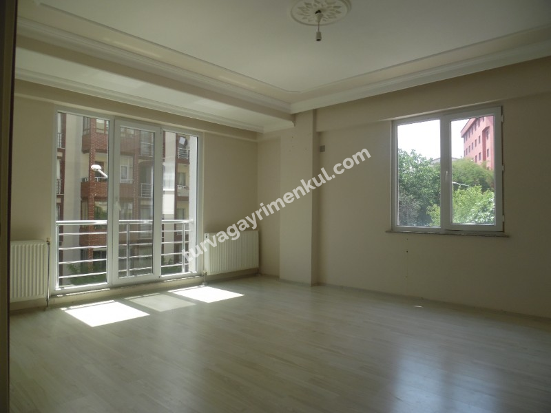 ALİ KAYAN OKULU YAKININDA 2+1 ARAKAT SATILIK DAİRE 