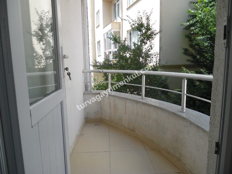 ALİ KAYAN OKULU YAKININDA 2+1 ARAKAT SATILIK DAİRE 