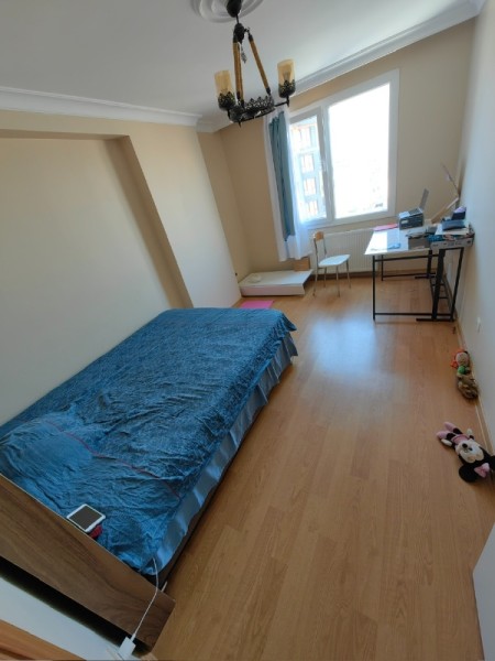 Çırçır'da Acil Satılık Daire 2+1 Balkonlu Yeni