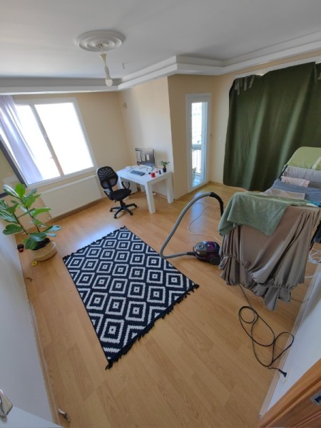 Çırçır'da Acil Satılık Daire 2+1 Balkonlu Yeni