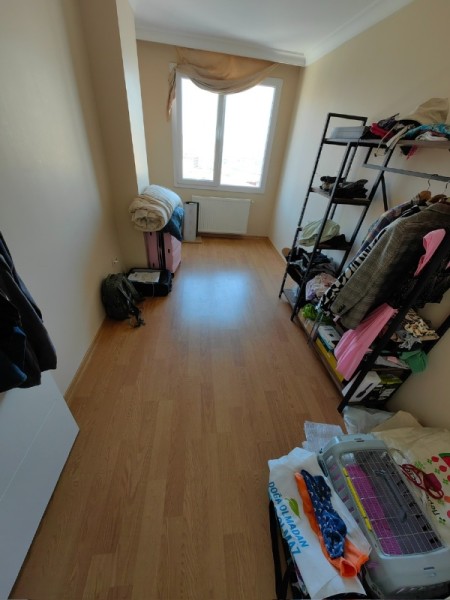 Çırçır'da Acil Satılık Daire 2+1 Balkonlu Yeni