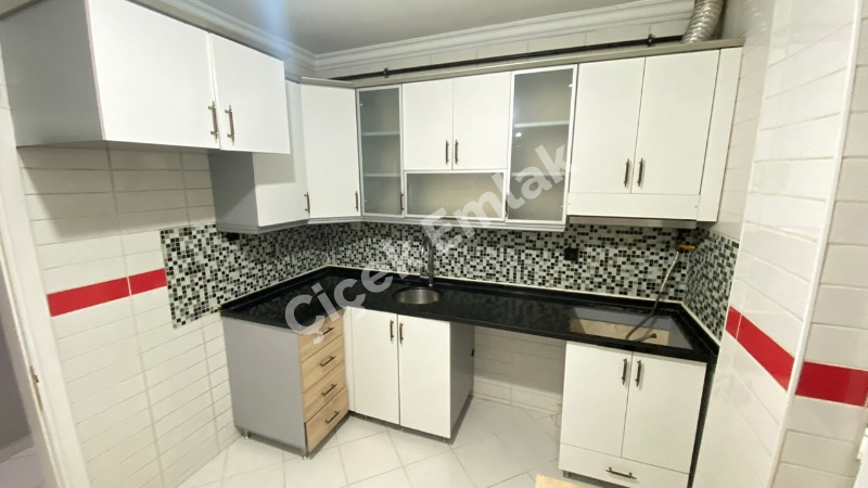 Çırçır'da Metro'ya Yakın 2+1 Kiralık Daire