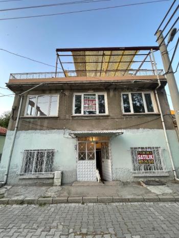 AFYON ÜÇOK EMLAKTAN MECİDİYE MAH 2+1  DAİRE 