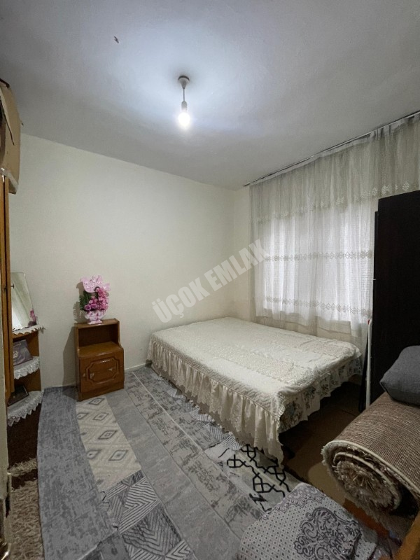 AFYON ÜÇOK EMLAKTAN MECİDİYE MAH 2+1  DAİRE 