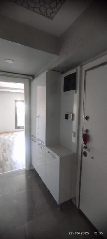 Antre Emlak'tan Kiralık Bahar Mahallesinde Bozyaka Hastanesi yanı 3+1,Doğalgazlı Asansörlü Ebeveyn Banyolu Yeni Daire