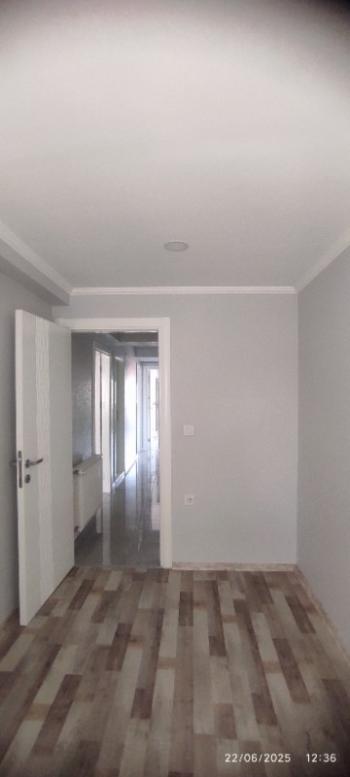 Antre Emlak'tan Kiralık Bahar Mahallesinde Bozyaka Hastanesi yanı 3+1,Doğalgazlı Asansörlü Ebeveyn Banyolu Yeni Daire