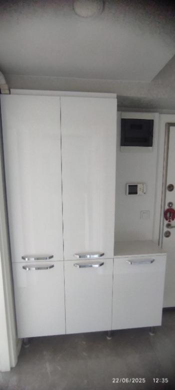 Antre Emlak'tan Kiralık Bahar Mahallesinde Bozyaka Hastanesi yanı 3+1,Doğalgazlı Asansörlü Ebeveyn Banyolu Yeni Daire