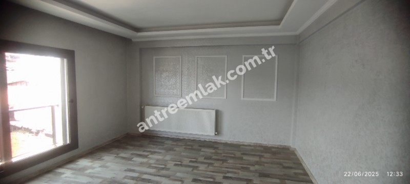 Antre Emlak'tan Kiralık Bahar Mahallesinde Bozyaka Hastanesi yanı 3+1,Doğalgazlı Asansörlü Ebeveyn Banyolu Yeni  Daire