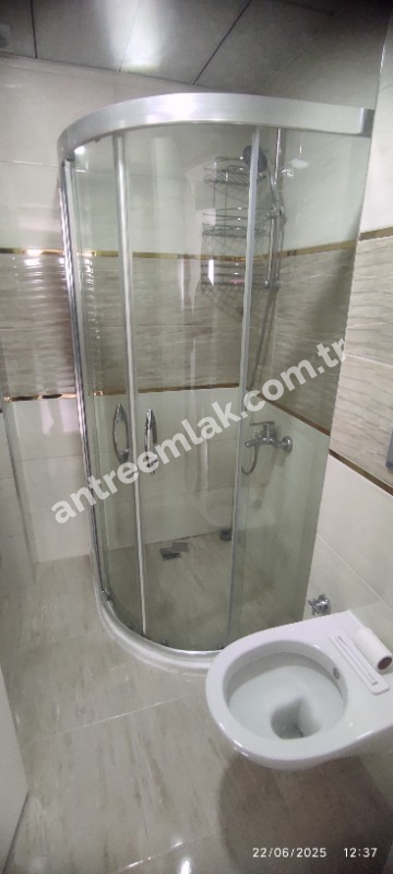 Antre Emlak'tan Kiralık Bahar Mahallesinde Bozyaka Hastanesi yanı 3+1,Doğalgazlı Asansörlü Ebeveyn Banyolu Yeni  Daire