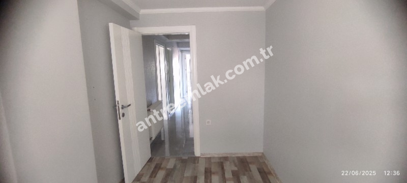 Antre Emlak'tan Kiralık Bahar Mahallesinde Bozyaka Hastanesi yanı 3+1,Doğalgazlı Asansörlü Ebeveyn Banyolu Yeni  Daire