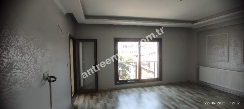 Antre Emlak'tan Kiralık Bahar Mahallesinde Bozyaka Hastanesi yanı 3+1,Doğalgazlı Asansörlü Ebeveyn Banyolu Yeni  Daire
