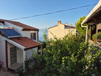 Balıkesir  Bandırma Şirinçavuş Mahallesi’nde Denize 100 Metre Mesafede Satılık 3+1 Villa