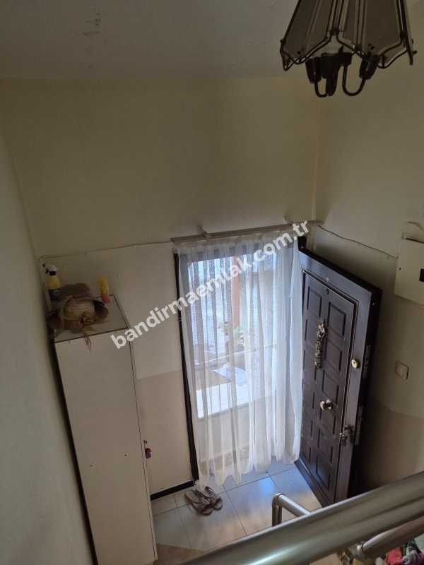 Balıkesir  Bandırma Şirinçavuş Mahallesi’nde Denize 100 Metre Mesafede Satılık 3+1 Villa