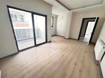 GÜVENAY – ÇORUM BAHÇELİEVLER HACI BEKTAŞ ALTI – SATILIK SIFIR 1+1 ARA KAT DAİRE