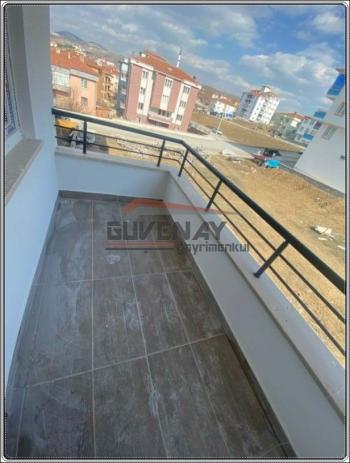 GÜVENAY - ÇORUM BAĞCILAR HUZUR EVİ ÜSTÜ SIFIR 3+1 ARA KAT DAİRE