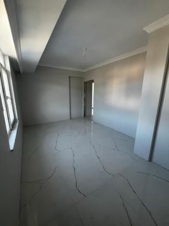 ÜNİVERSİTE BÖLGESİNDE SATILIK SIFIR 1+1 DAİRE