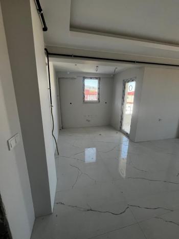 ÜNİVERSİTE BÖLGESİNDE SATILIK SIFIR 1+1 DAİRE