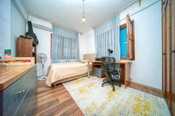 Kıbrıs Girne Çatalköy'de Satılık 4+1 Havuzlu ve Yardımcı Odalı Villa