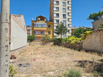 NİĞDE FATİH EMLAKTAN  İLHANLIDA 238 M2 SATILIK ARSA