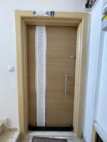 AFYON ÜÇOK EMLAKTAN ! FATİH TE FIRSAT 3+1 ARAKAT KUPON DAİRE