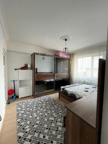 AFYON ÜÇOK EMLAKTAN ! FATİH TE FIRSAT 3+1 ARAKAT KUPON DAİRE