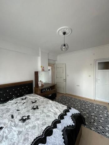 AFYON ÜÇOK EMLAKTAN ! FATİH TE FIRSAT 3+1 ARAKAT KUPON DAİRE