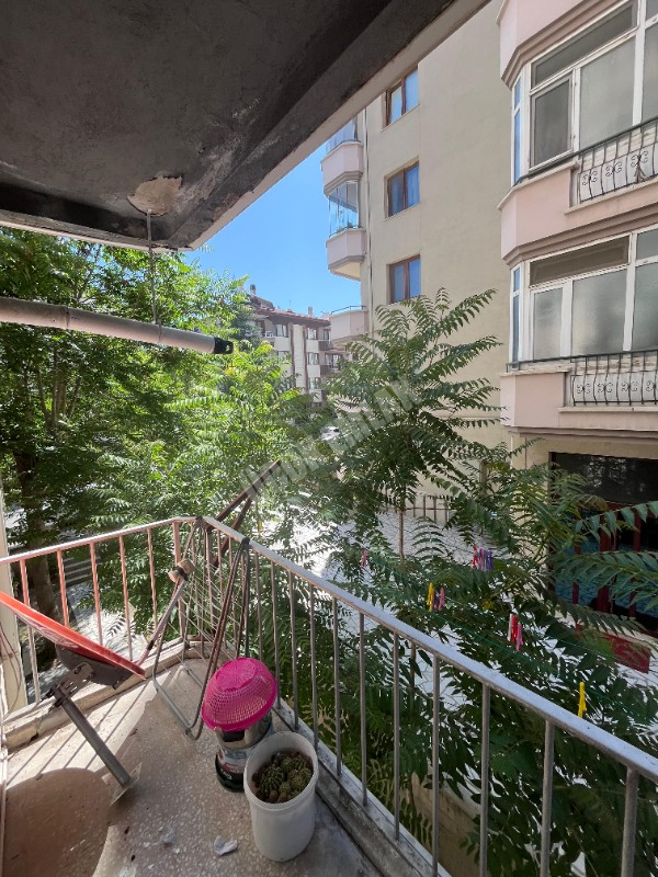 AFYON ÜÇOK EMLAKTAN ÖRENEKEVLER MAH SATILIK 3+1 ARAKAT DAİRE