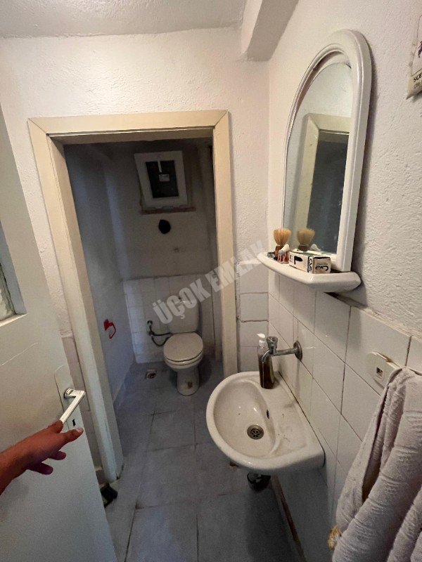 AFYON ÜÇOK EMLAKTAN ÖRENEKEVLER MAH SATILIK 3+1 ARAKAT DAİRE