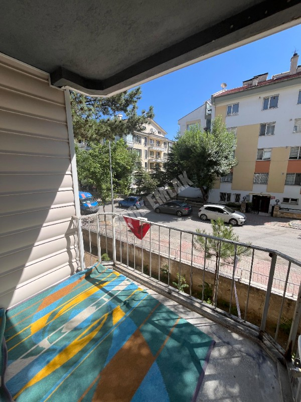 AFYON ÜÇOK EMLAKTAN ÖRENEKEVLER MAH SATILIK 3+1 ARAKAT DAİRE