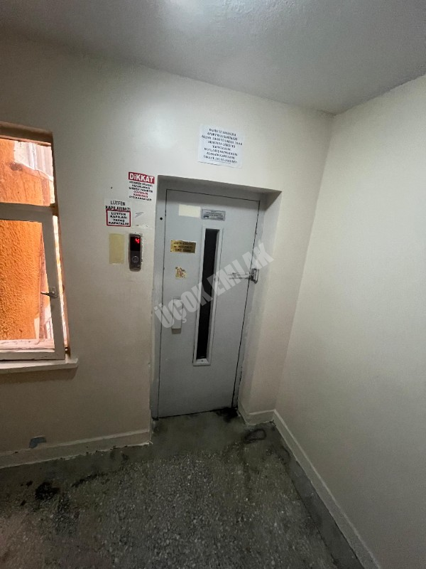AFYON ÜÇOK EMLAKTAN ÖRENEKEVLER MAH SATILIK 3+1 ARAKAT DAİRE