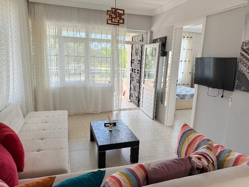 DİDİM ALTINKUM da KİRALIK DENİZE ÇOK YAKIN ÖN CEPHE 2+1 DAİRE