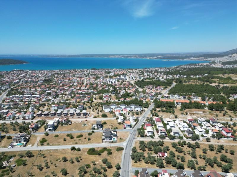 DİDİM de DENİZE 850mt 300m2 VİLLA ARSASI