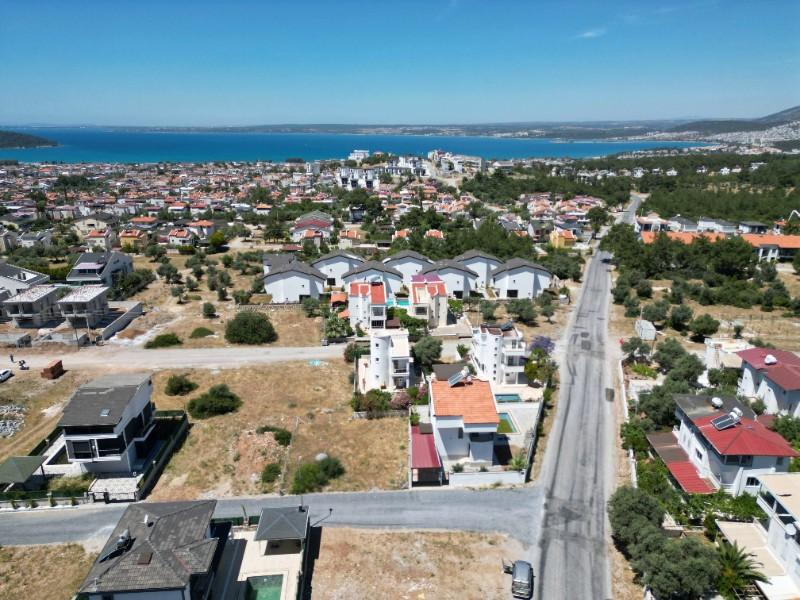 DİDİM de DENİZE 850mt 300m2 VİLLA ARSASI