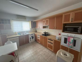 Girne Lord's Palace Hotel Yanında Full Eşyalı Kiralık 3+1 Daire