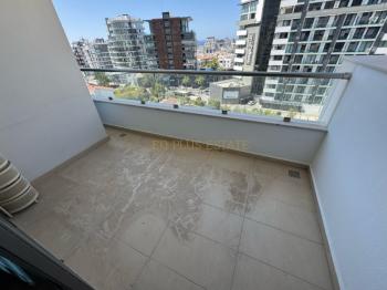 Girne Emtan Towers'da Deniz Manzaralı Full YENİ Eşyalı 2+1 YENİ Daire