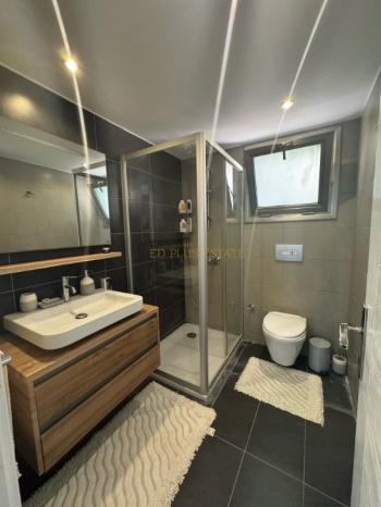 Girne Emtan Towers'da Deniz Manzaralı Full YENİ Eşyalı 2+1 YENİ Daire