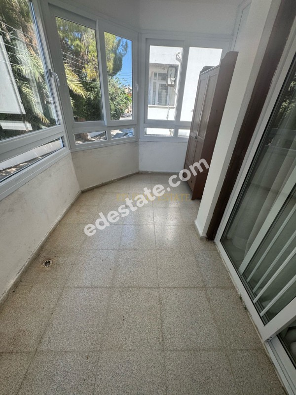 Girne Lord's Palace Hotel Yanında Full Eşyalı Kiralık 3+1 Daire